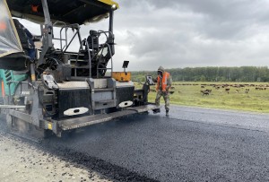 В Новосибирской области по нацпроекту обновят 90 дорожных объектов